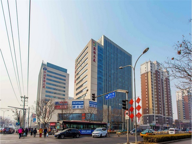 四川雷萨起重机